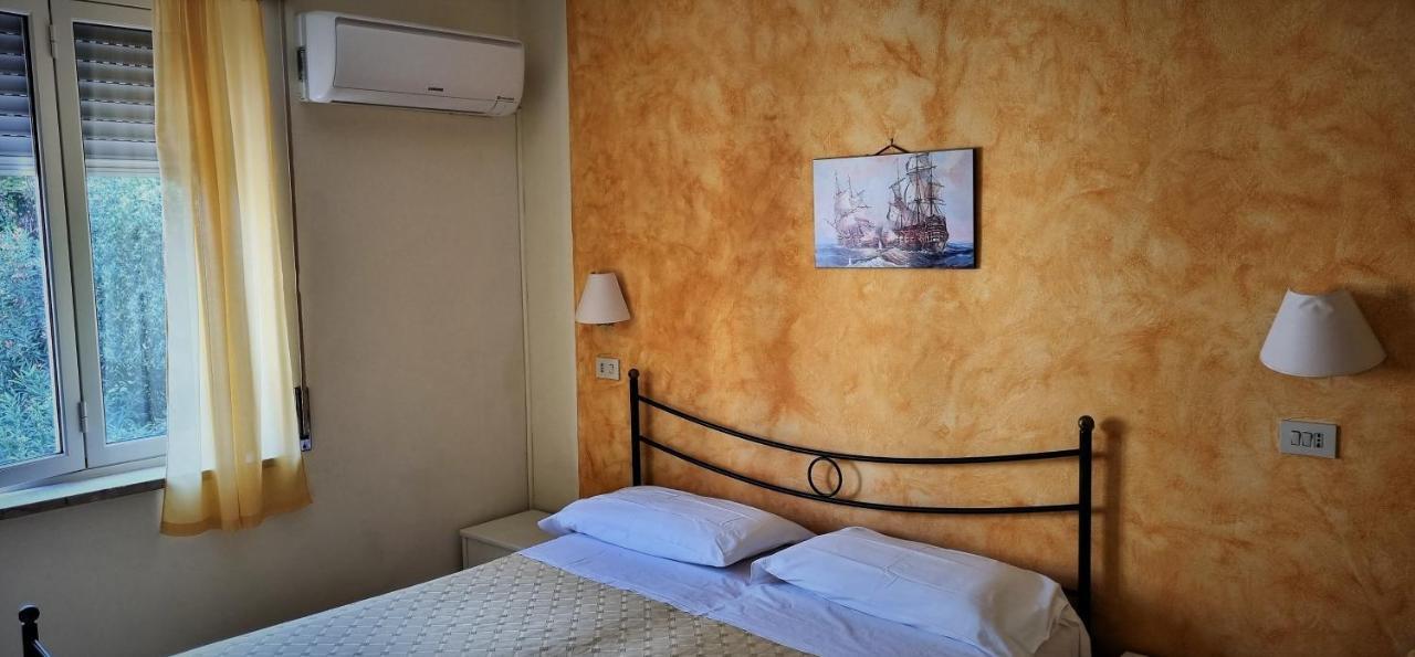 Bed and Breakfast Delle Rose Чефалу Экстерьер фото