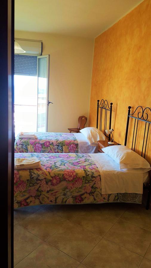 Bed and Breakfast Delle Rose Чефалу Экстерьер фото